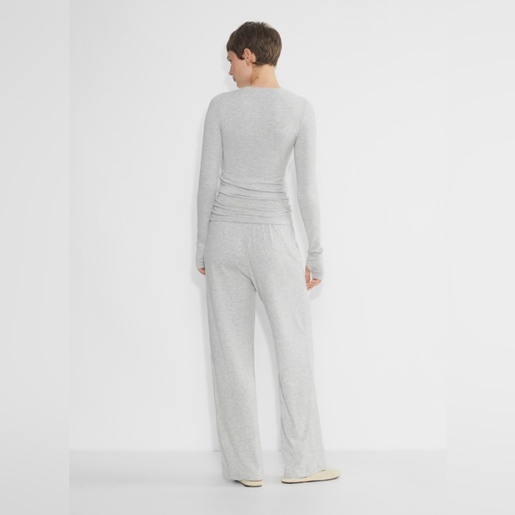 Aritzia Matching Set Destination Longsleeve Recharge Pant Heather Light Grey - Picture 7 of 15